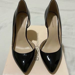 BCBGeneration Haleigh-X Black Pumps